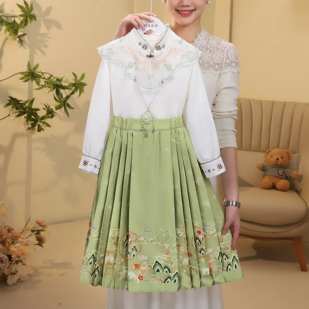 女童2025春季汉服套装新款儿童国风云肩马面裙两件套T4130002083