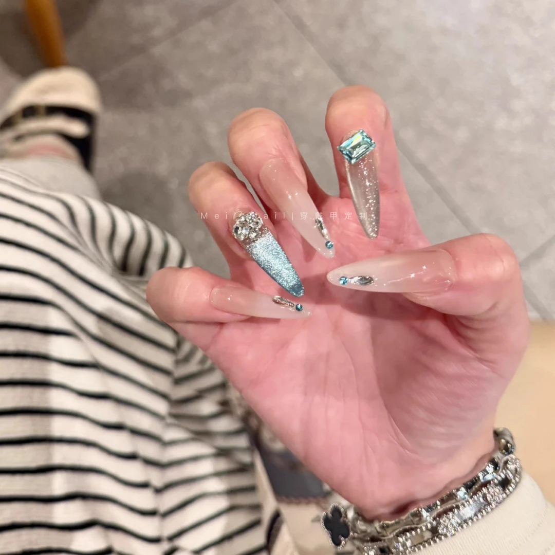 「玻璃海」MeiL | 31加长尖圆 低饱和度蓝色猫眼渐变 / 穿戴甲