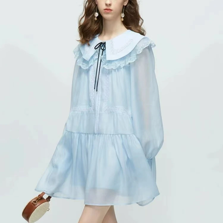 娃娃领连衣裙2025春新款法式蕾丝拼接蝴蝶结灯笼袖初恋甜美娃娃裙