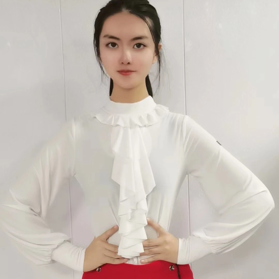 【浩婷雪娟】 领口花边灯笼袖波浪衫（连体）