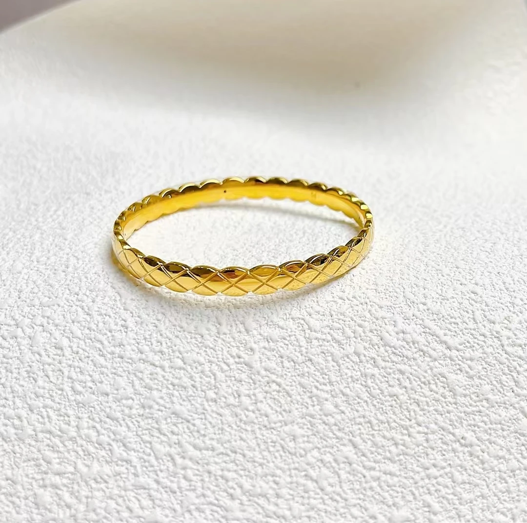 【金展珠宝】足金  小香风菱格纹手镯