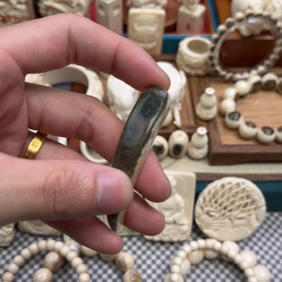 【闪购商品】猛犸牙根雕闲***动