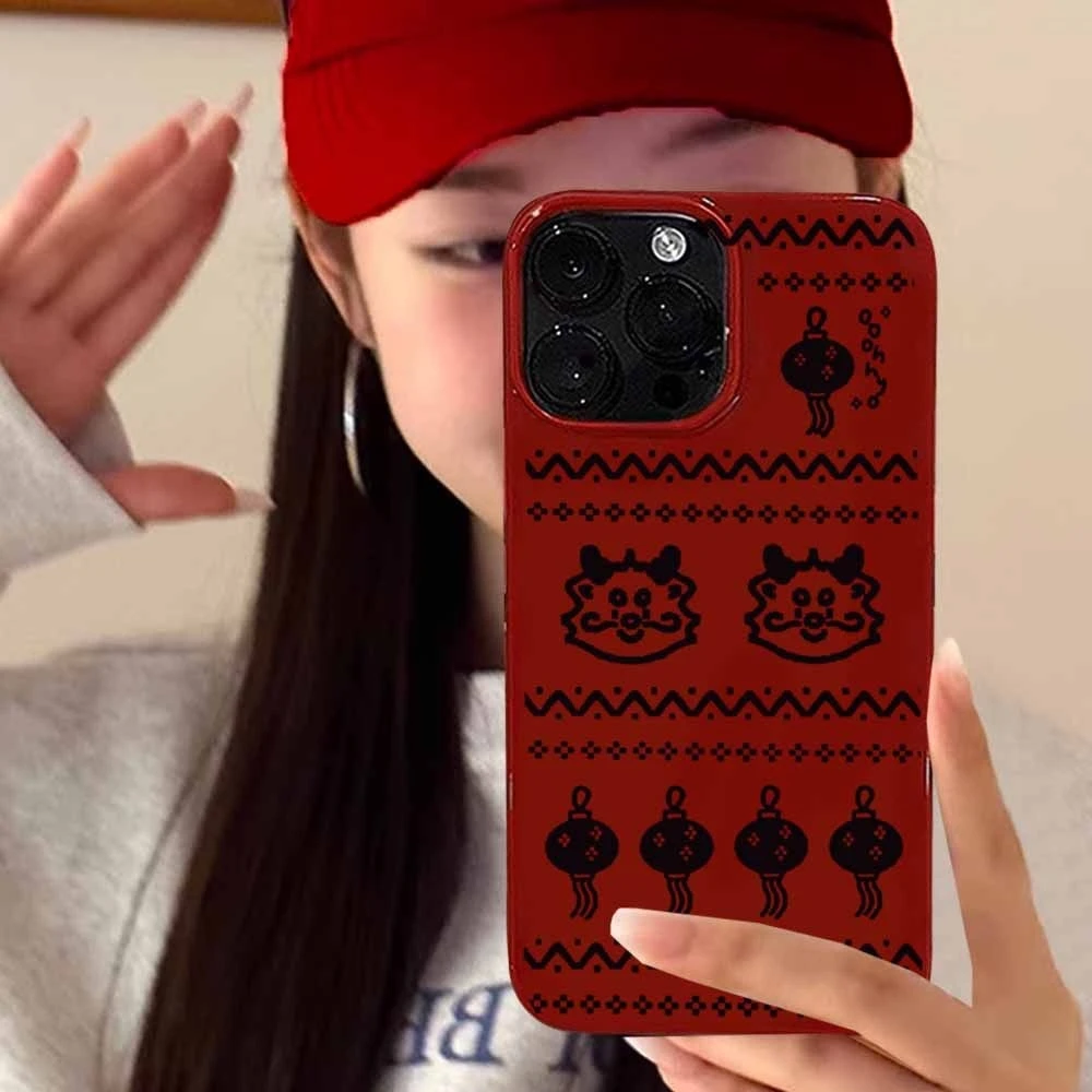 手绘复古花纹苹果14手机壳iPhone15小众13promax潮款11新年红12软