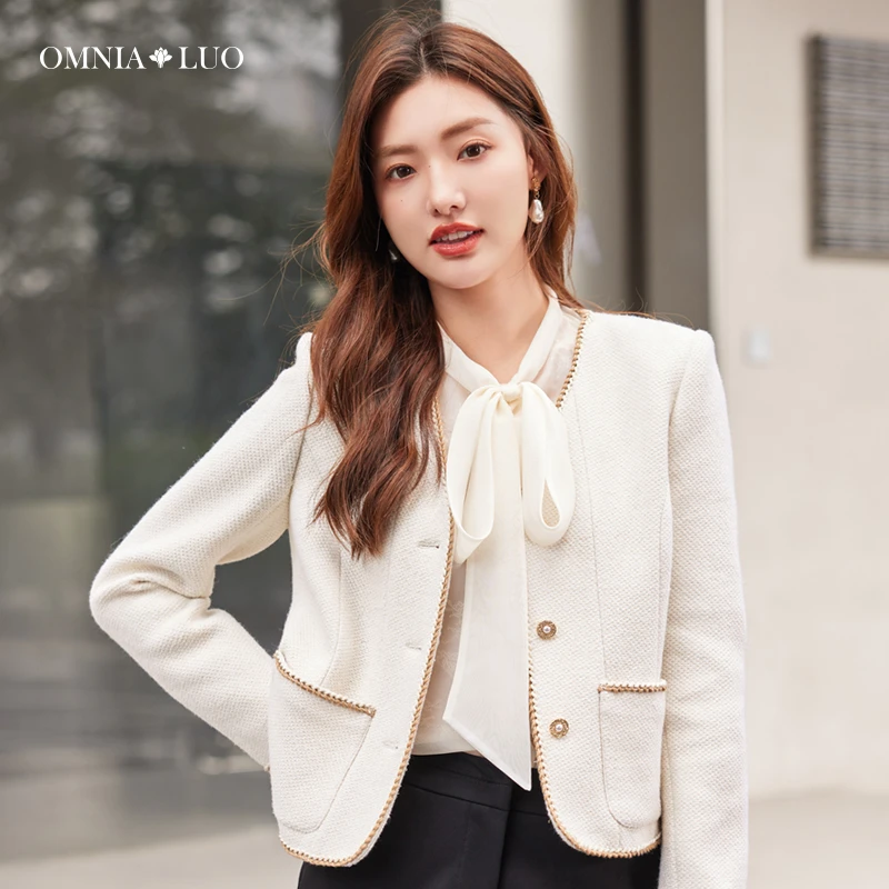 欧柏兰奴【商场同款】24年春简约蝴蝶结纯色长袖围巾领衬衫配内衬