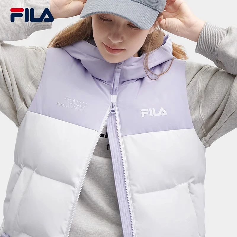 Fila/斐乐女羽绒马甲2023冬百搭时尚休闲基础撞色连帽F11W349911