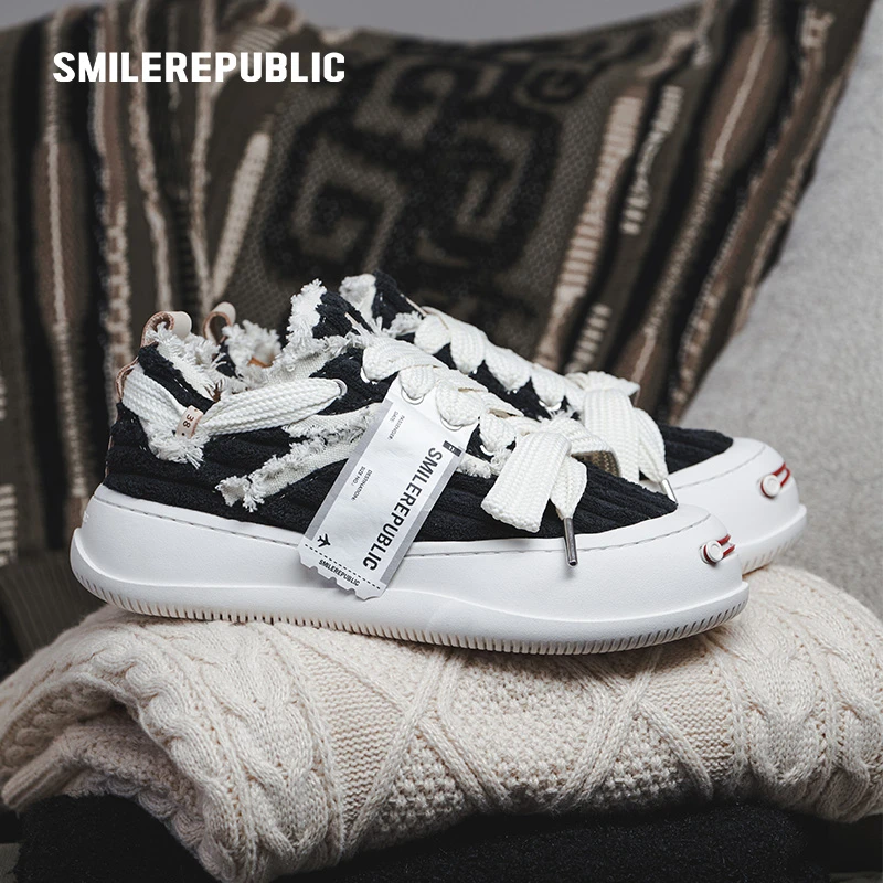 SMILEREPUBLIC 黑色低帮灯芯绒可替换开口笑厚底鞋明星同款百搭