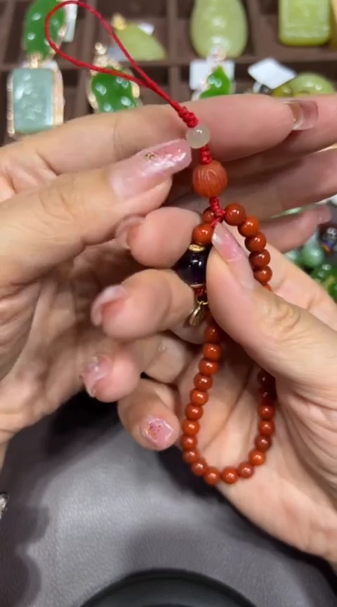 【闪购商品】玛瑙/玉髓挂件未镶嵌拍一发一,多样性发货