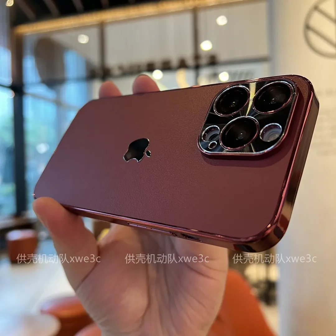 苹果15/14/13promax手机壳电镀素皮纹iPhone15pro镜头膜12防摔套
