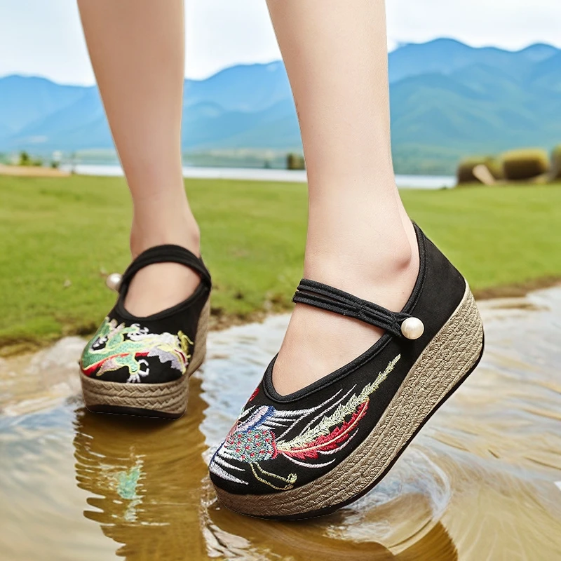 松糕底摇摇鞋中国复古女古风旗袍汉服妈妈鞋高跟布鞋女厚底