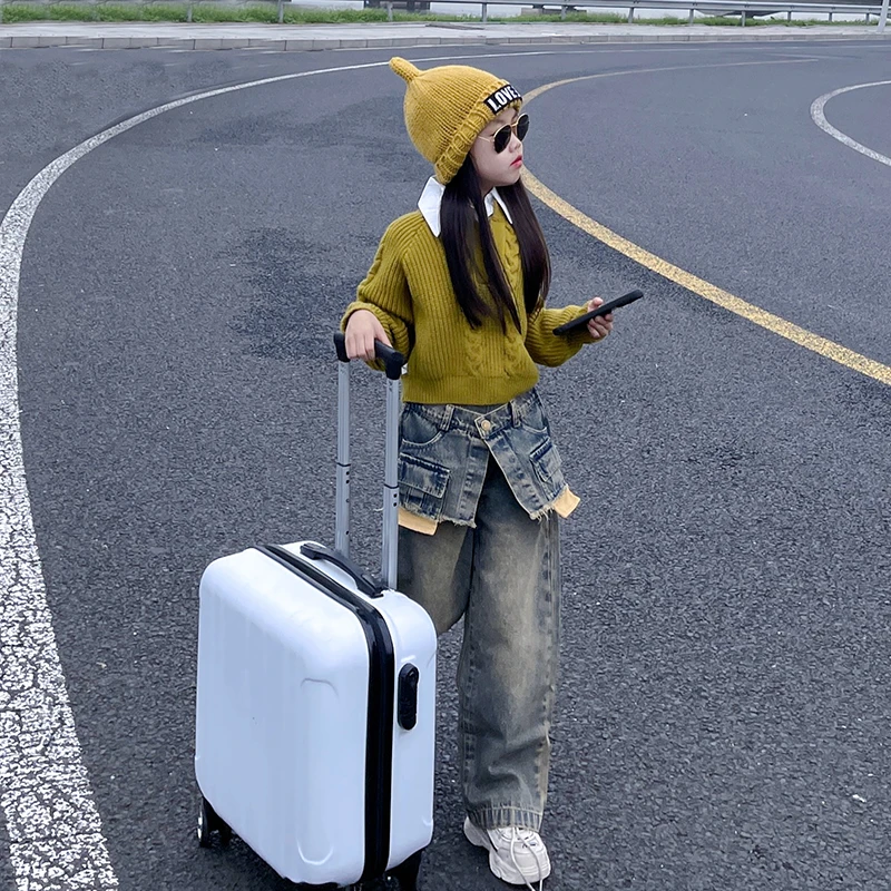 女童假两件衬衫毛衣2023秋冬新款大童小众翻领宽松外穿针织衫套装