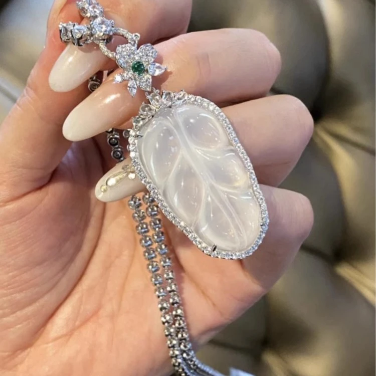 非金属合成锆石吊坠 RICHSUE 新中式叶子吊坠 s925银镀金 贵气