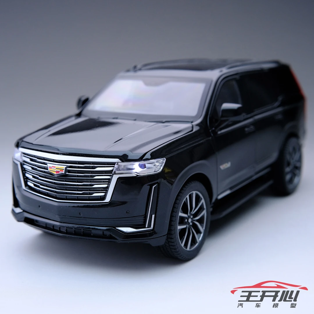 1/24 凯迪拉克 凯雷德 黑色 合金仿真 SUV 汽车模型