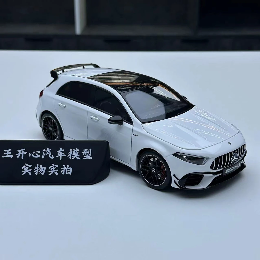 Kiloworks 1:18 奔驰 A45 AMG 四色可选 合金全开 静态 汽车模型