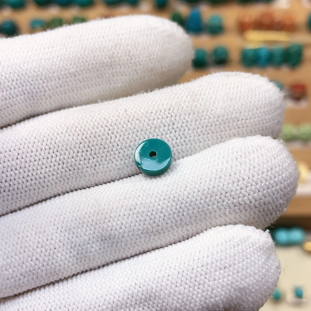 绿松石配饰未镶嵌