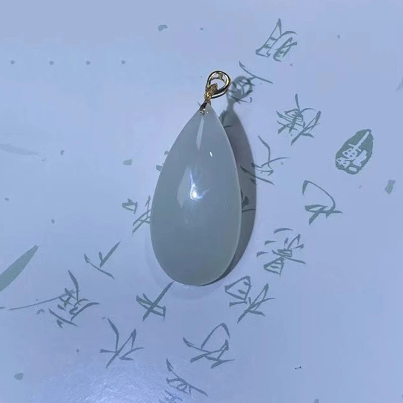 和田玉浅晴水水滴玉石吊坠18k金扣头镶嵌时尚女款百搭多样性发货