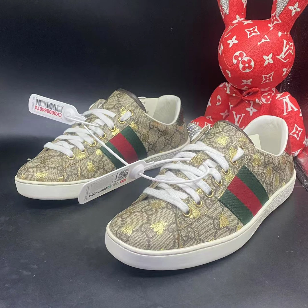 【聚星福利】古驰/Gucci男休闲舒适百搭烫金蜜蜂板鞋39欧码ddm1498