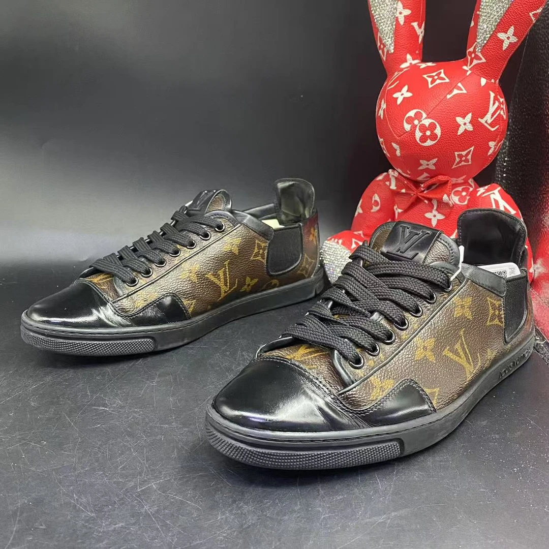 【聚星折扣】LouisVuitton/路易威登黑棕贝壳头板鞋38.5欧码ddm
