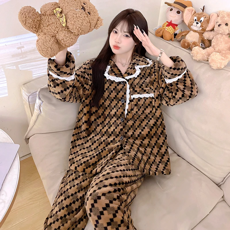 新款秋冬季女生简约珊瑚绒长袖舒适保暖睡衣家居服可外穿加厚套装