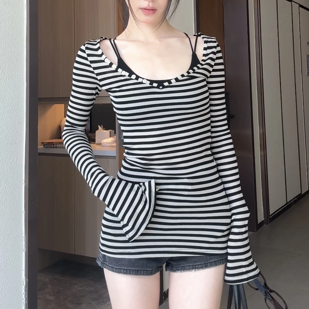 HHYB Hello条纹修身大领口纽扣装饰长袖百搭T恤打底衫上衣240267