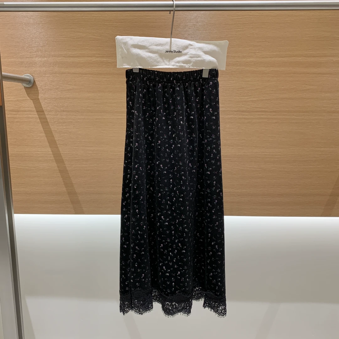 丝绒蕾丝边半身裙松紧高腰显瘦百搭秋冬新款3047