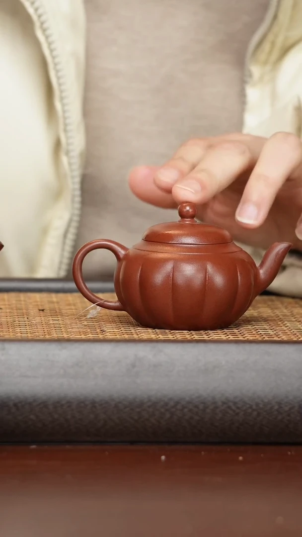 【闪购商品】紫砂茶壶朱泥筋纹小弯嘴——GP9