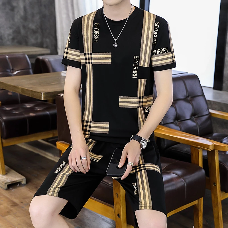 新款夏季男士冰丝套装帅气薄款时尚透气短袖短裤运动休闲两件套