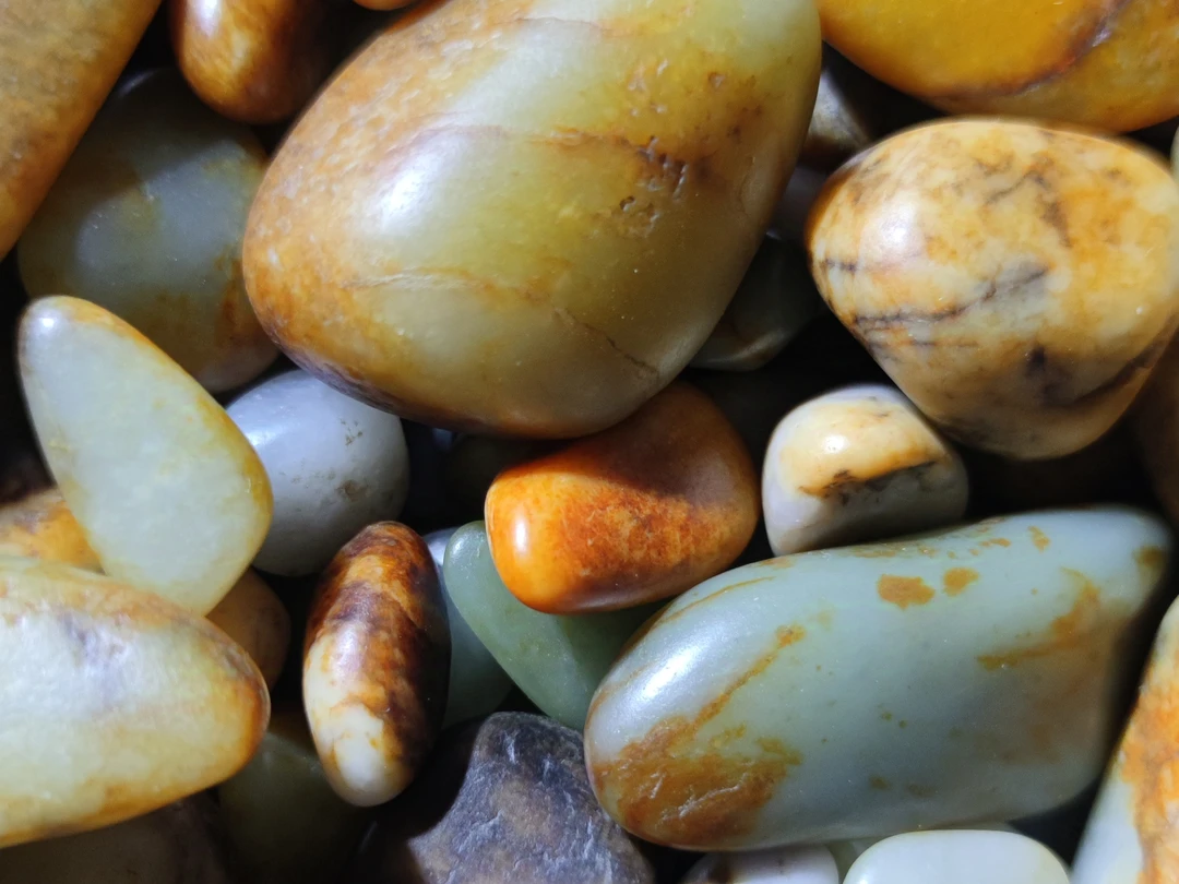 新疆和田精品原石