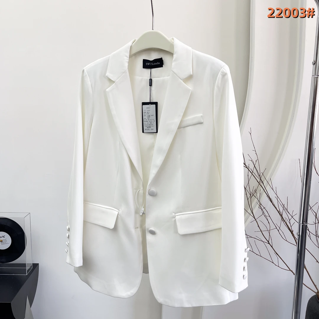 简爱女装 清线下189元宽松休闲高级感简约西服外套 22003