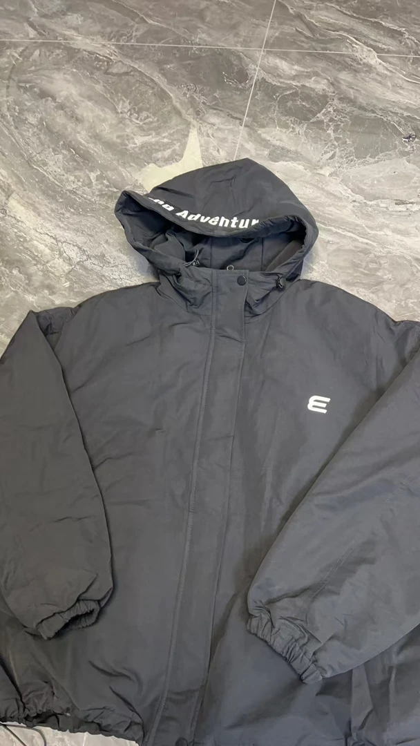 左绣定制欧版原创宽松休闲连帽刺绣加棉外套68991