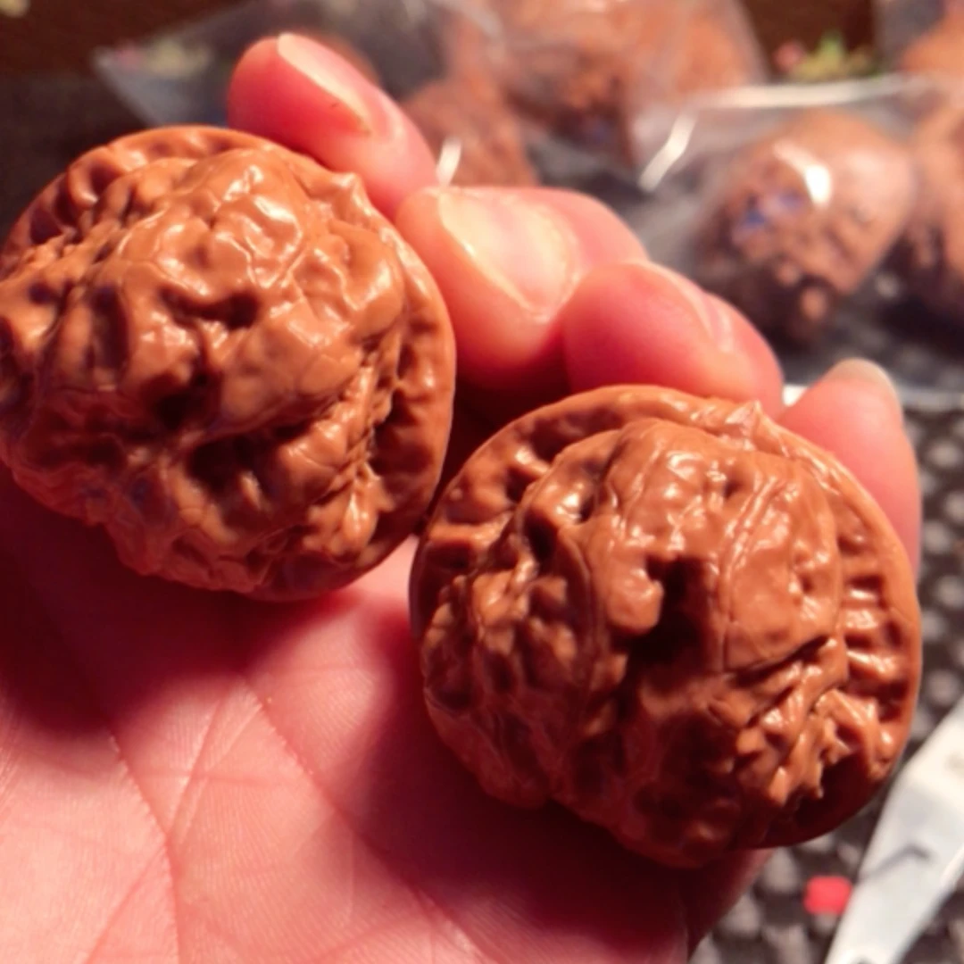 【闪购商品】核桃核雕3****?