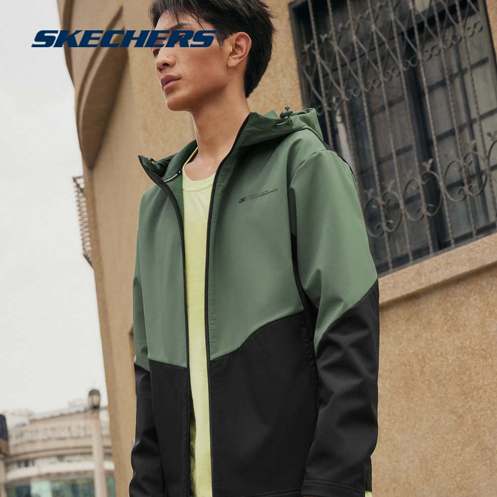 斯凯奇官方男装连帽冲锋衣舒适加绒保暖运动夹克外套P424M121