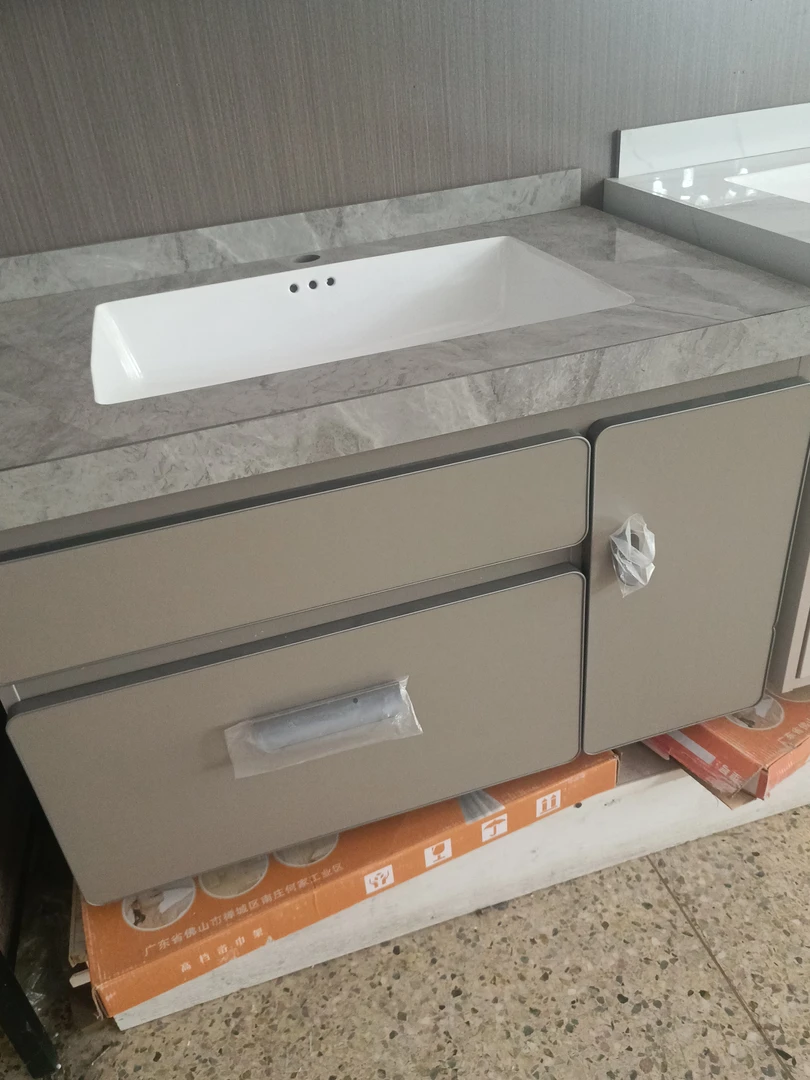 2024新款卫生间浴室柜岩板无缝陶瓷一体盆洗漱台洗组合