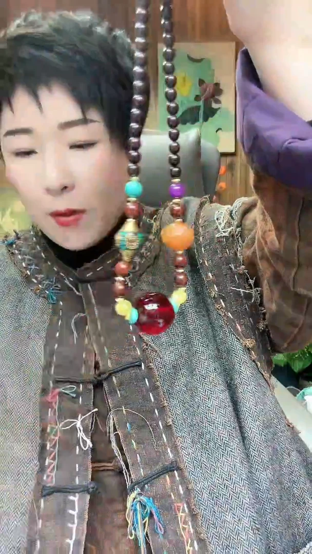 【闪购商品】琥珀颈饰未镶嵌829