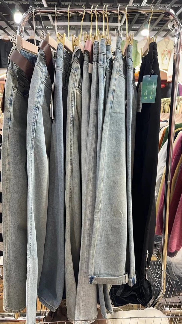 Ying莹莹的店-牛仔裤直播专用No退No换