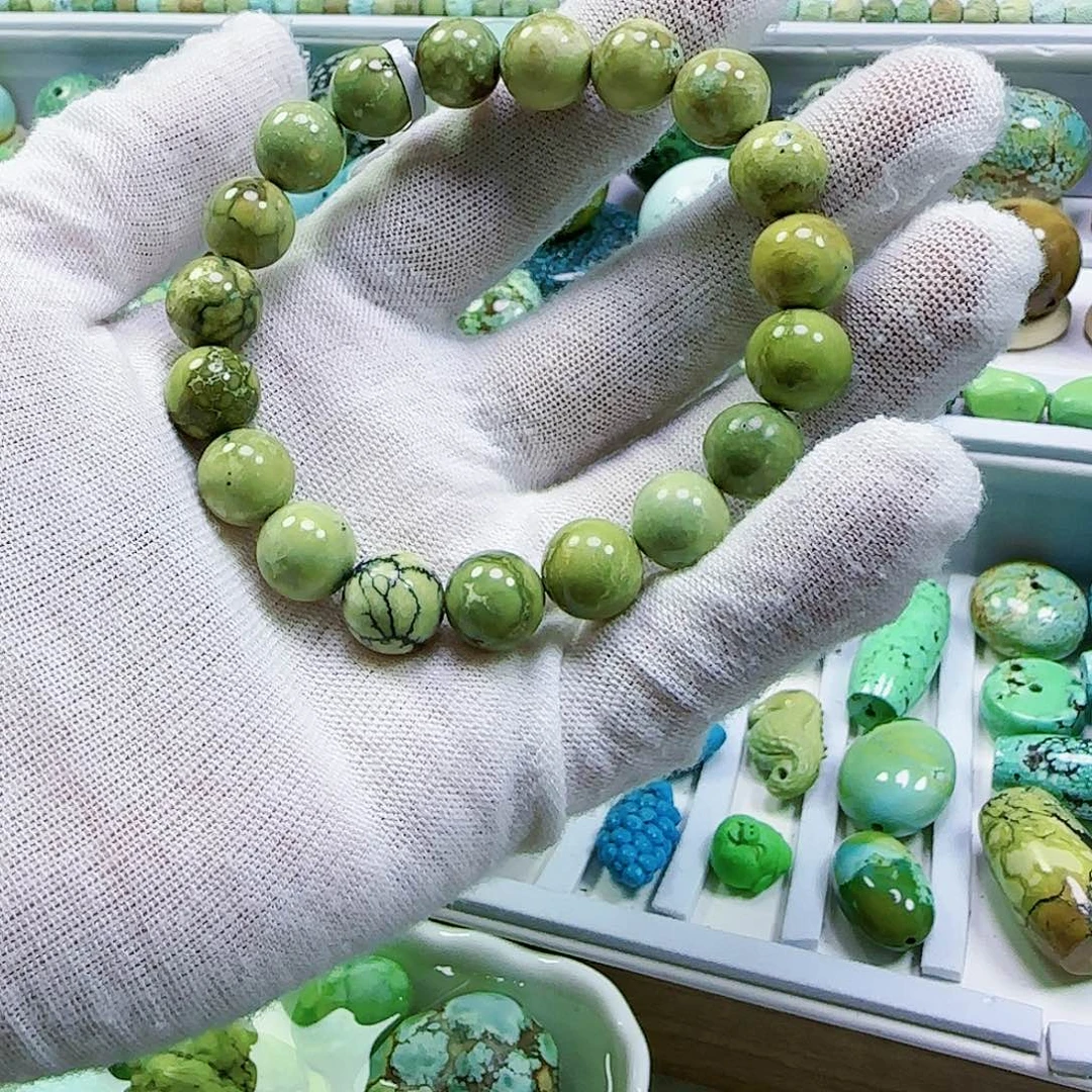 绿松石原矿精品绿松石菜籽圆珠手串未镶嵌