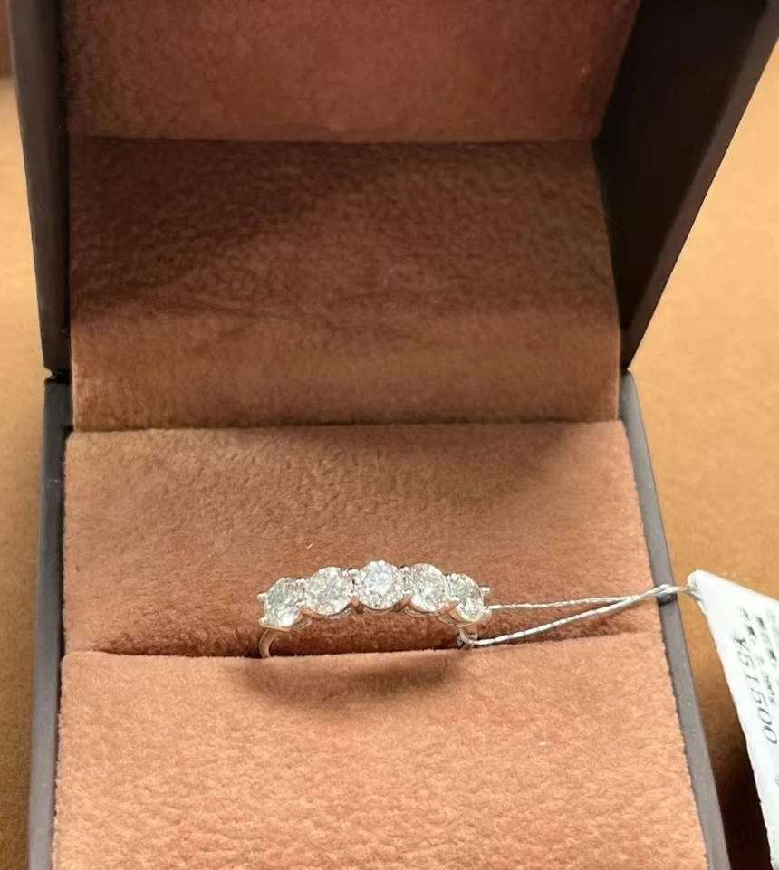 【PEIDI珠宝 】18K   五公主 两克拉排戒 zsdj0230