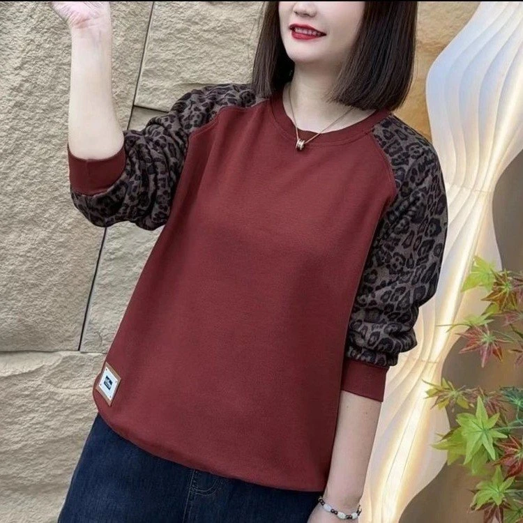 秋季新款美拉德风圆领套头豹纹擦肩袖拼接袖时尚减龄宽松休闲卫衣