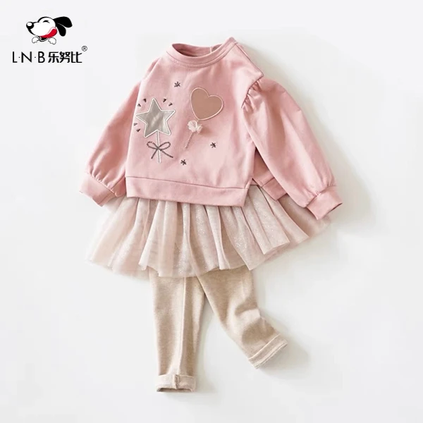 2025新款女宝卫衣套装长袖裙裤爱心洋气童装春秋季婴儿针织 1-5岁