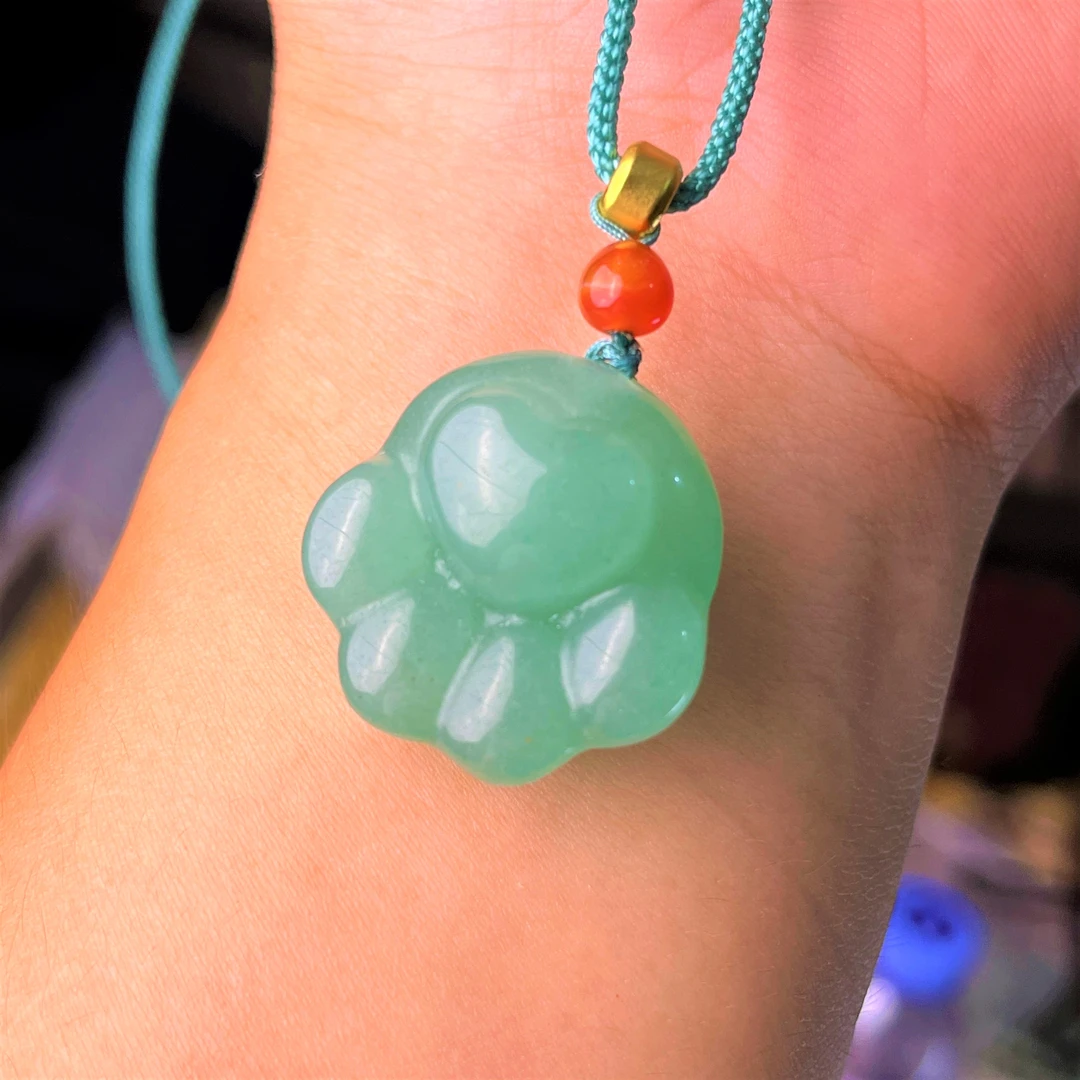 满绿色 冰底猫爪吊坠 湖水绿 东陵玉