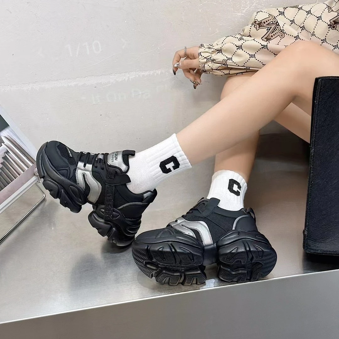 2024新款女士松糕底增高修闲鞋户外运动显脚小老爹鞋厚底老爹鞋