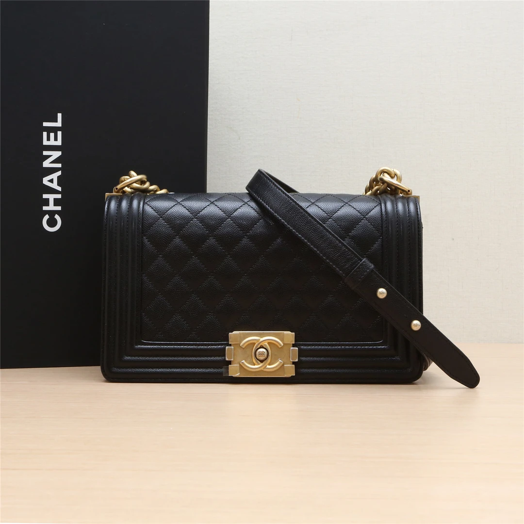 99新 Chanel/香奈儿 小花柳P213972961 Leboy 中号 荔枝 27开金扣