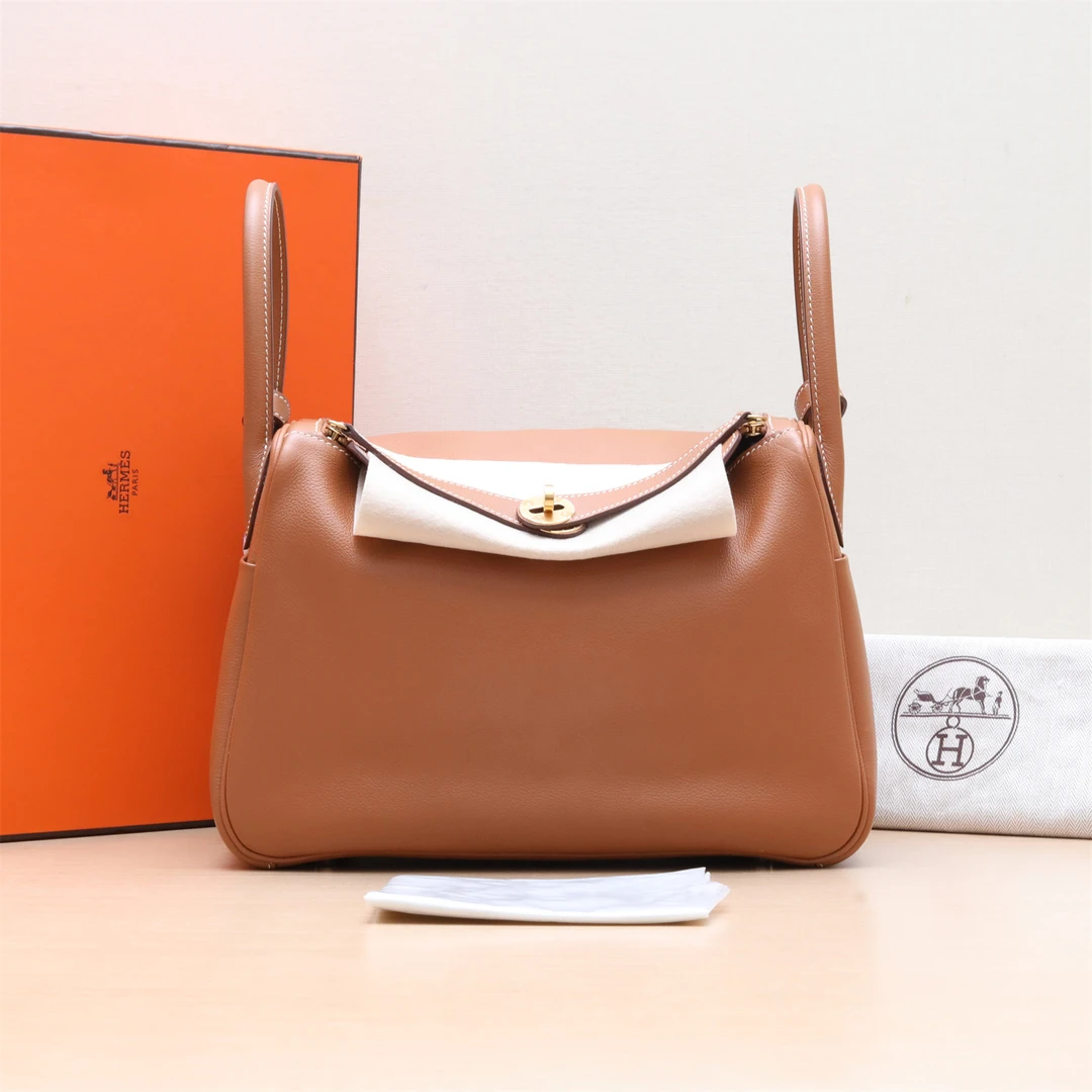95新 Hermes/爱马仕 小花Jerry P244172629 单肩包30 D刻