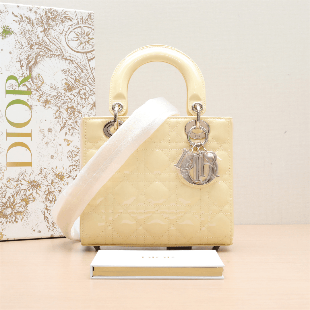 99新 DIOR/迪奥 小花Jerry P224933705 戴妃包 四格 黄色 漆皮