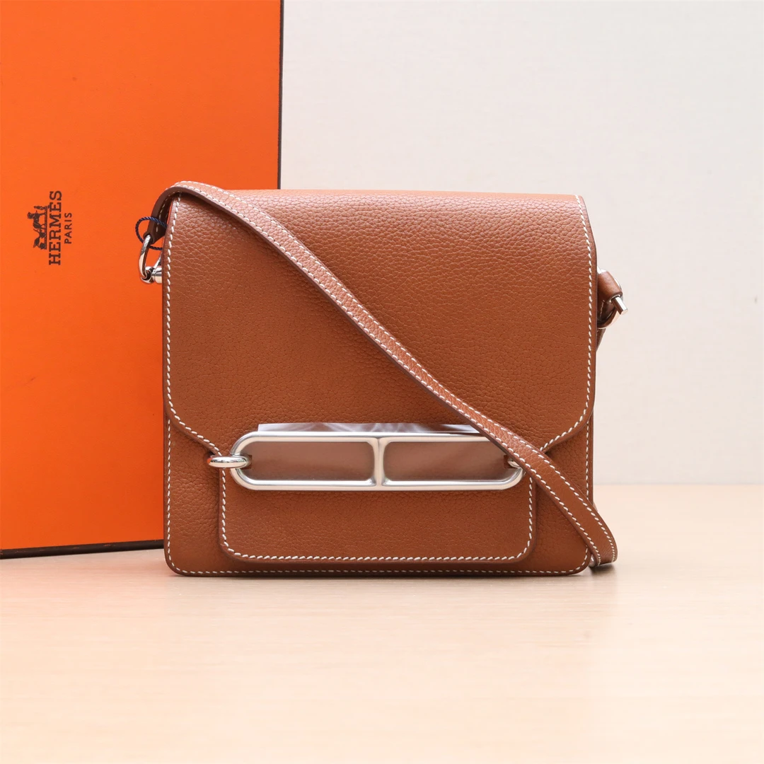 95新 Hermes/爱马仕 小花柳 P234655452 猪鼻子19 黄褐色 A刻
