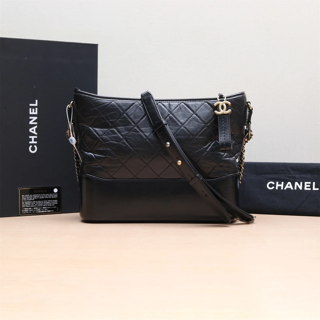 95新 Chanel/香奈儿 小花璐璐P224622675 流浪 中号 25开 斜挎包
