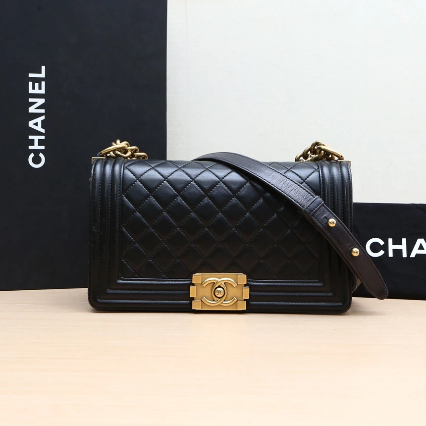 95新 Chanel/香奈儿 小花璐璐P234863314 Leboy 中号 19开