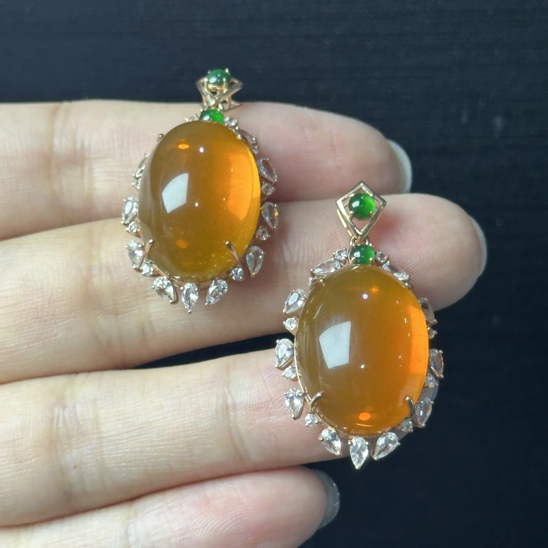 ZH19天然欧泊吊坠18K金镶吊坠20*15*13mm多样性发其一