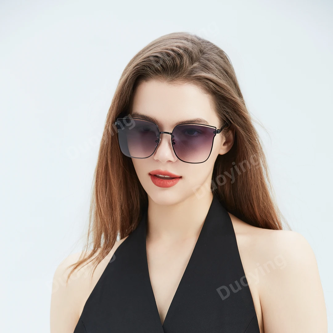 多盈【时尚防晒】百搭防紫外线街拍太阳镜女士夏季墨镜女款黑色