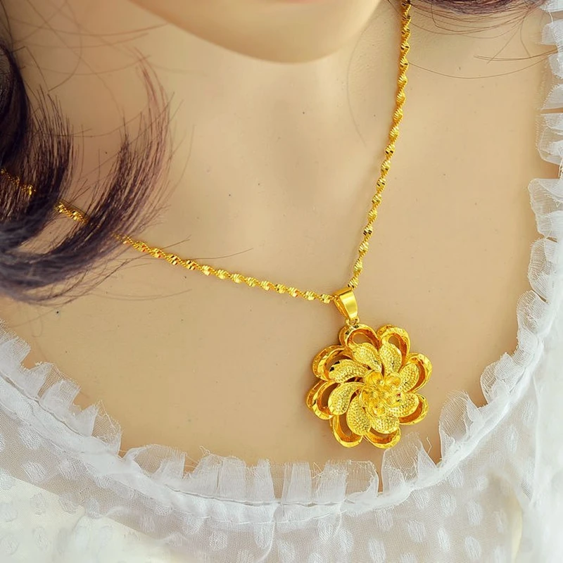 合金项链 婚庆大花项链黄金色女款水波纹锁骨链新娘富贵花生日礼