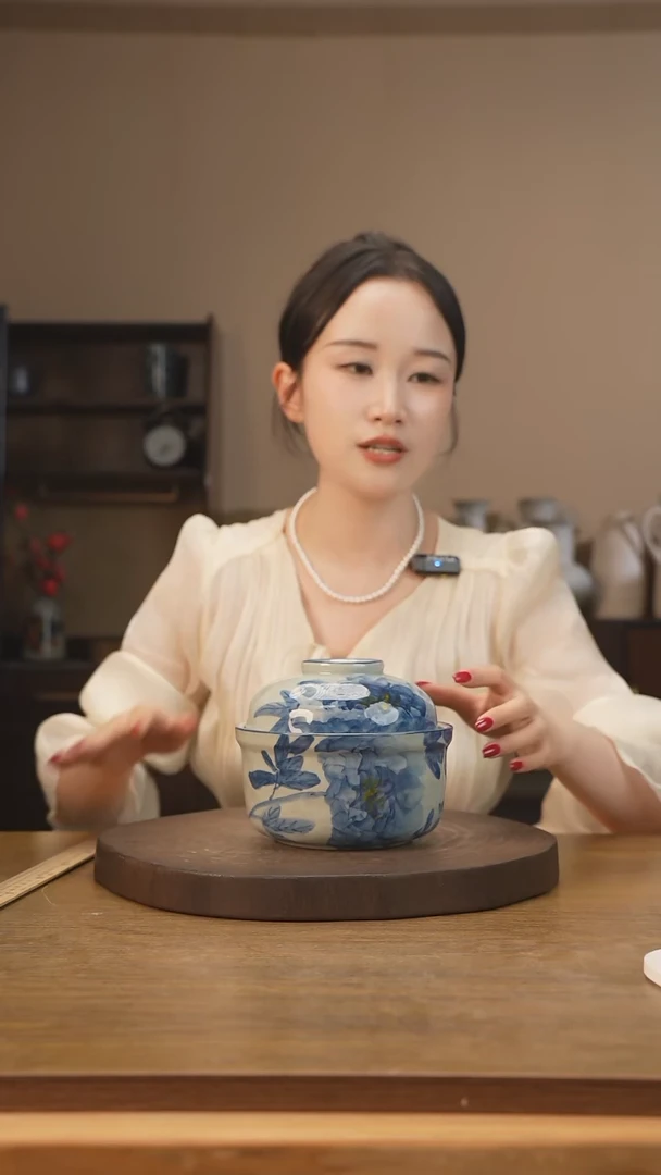 【闪购商品】碗锤纹炖盅盖碗(青花牡丹)